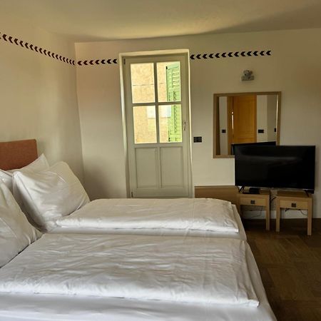 Smartnook Rooms And Apartment Екстер'єр фото