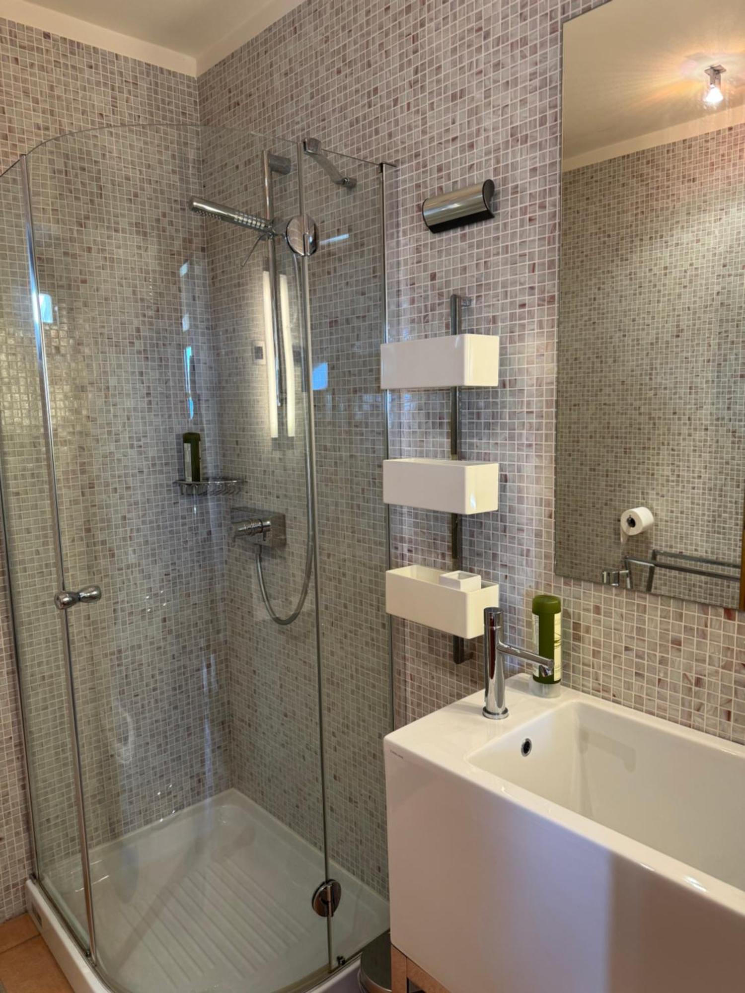 Smartnook Rooms And Apartment Екстер'єр фото